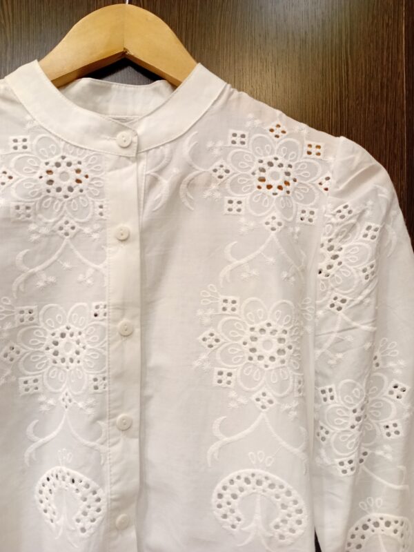 Camisa broderie cuello mao
