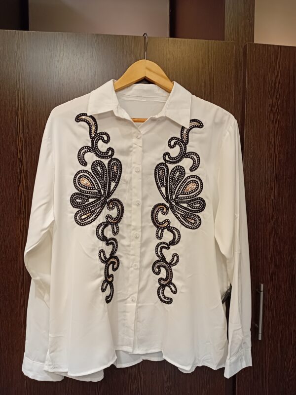 Camisa Bordada con Lentejuelas