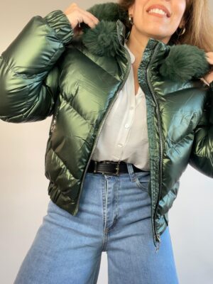 Campera de abrigo corta metalizada