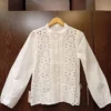 Camisa Broderie cuello mao
