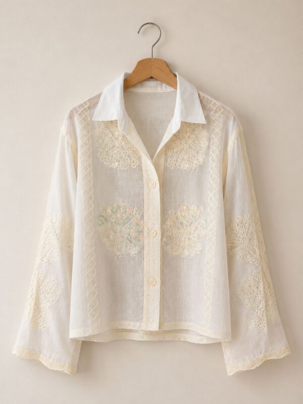 Camisa con apliques