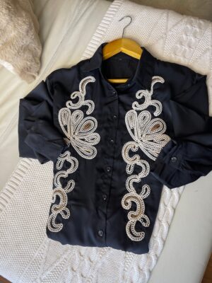 Camisa Bordada con Lentejuelas