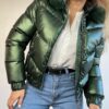 Campera de abrigo corta metalizada