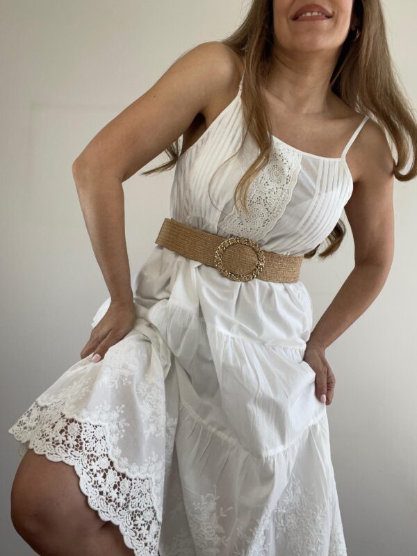 Vestido Puntilla y bordado
