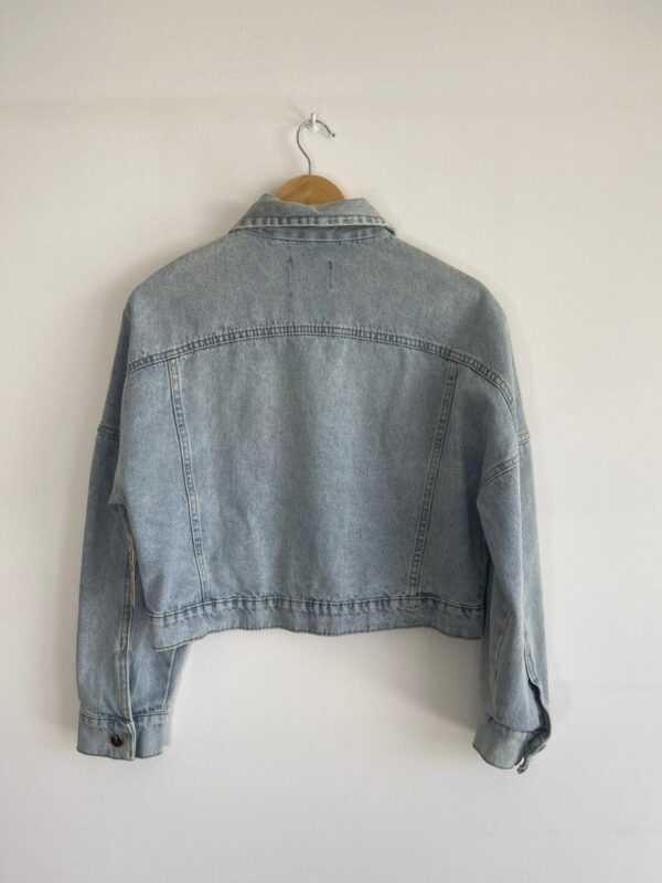 Imagen de WhatsApp 2025-10-03 a las 15.01.03_94c679c3 4 Campera de Jean Mom