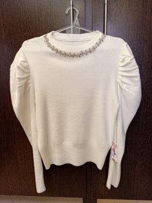 20251110_131759 Sweater manga princesa piedritas