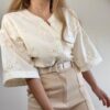 Imagen de WhatsApp 2025-11-06 a las 14.46.37_464199fa 1 camisa flores bordadas en relieve oversize