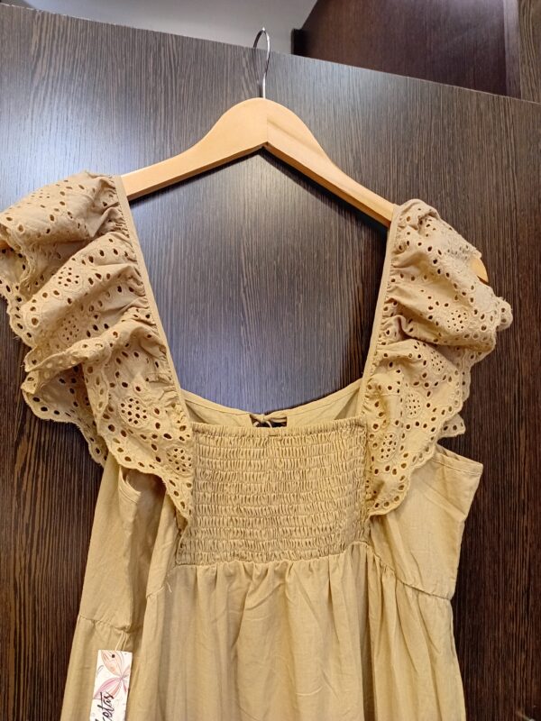 20251206_150756 Vestido Largo con Broderie