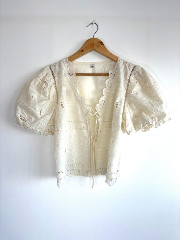 Blusa lazo con broderie