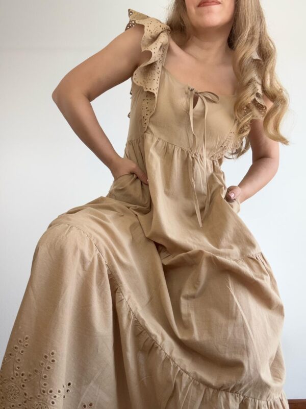 Vestido Largo con Broderie