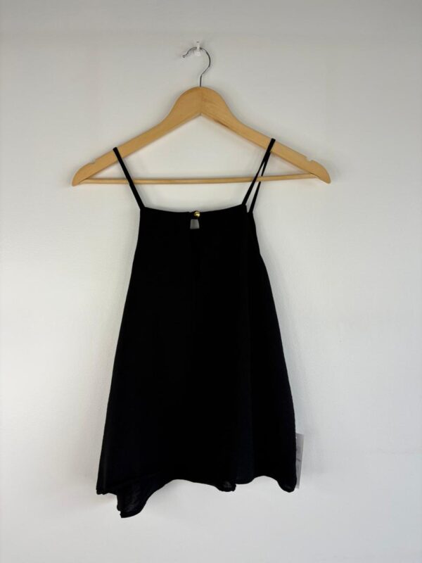 Blusa sin mangas crep