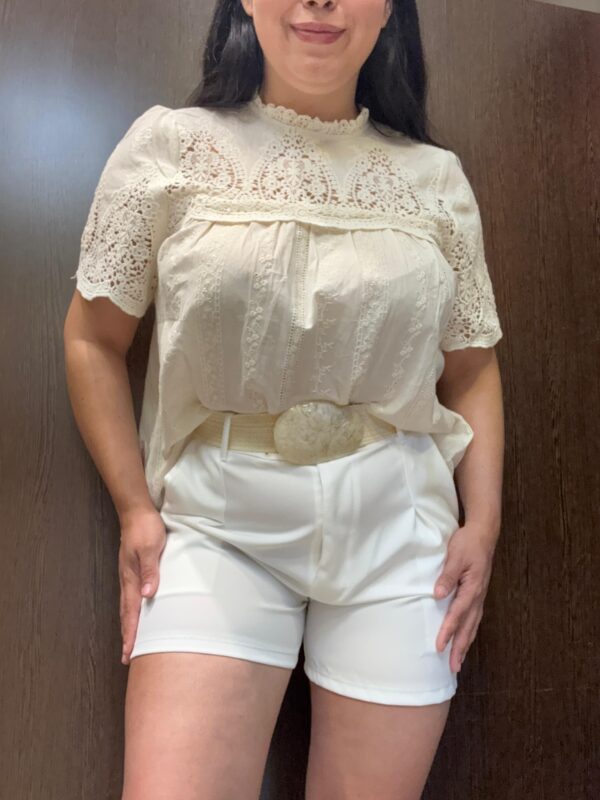 Blusa broderie combinada puntillas tejidas