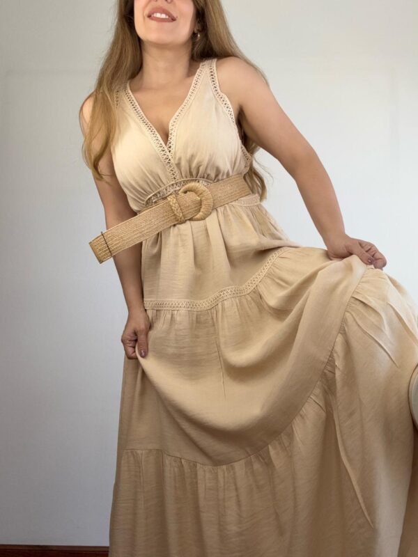 WhatsApp Image 2026-01-19 at 16.12.10 3 Vestido largo puntilla