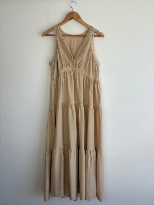 WhatsApp Image 2026-01-19 at 16.12.40 5 Vestido largo puntilla