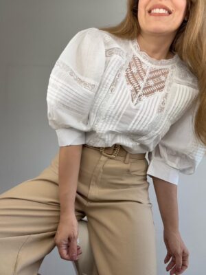 Blusa manga princesa encaje bordado