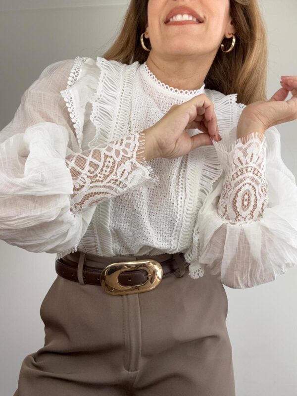 WhatsApp Image 2026-03-09 at 17.33.00 4 Blusa tul combinado con puntilla volados