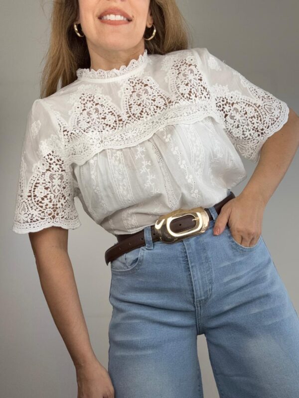 WhatsApp Image 2026-03-09 at 17.47.52 3 Blusa broderie combinado con tejido