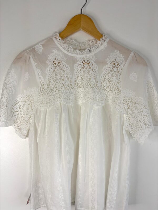 WhatsApp Image 2026-03-09 at 17.49.07 5 Blusa broderie combinado con tejido