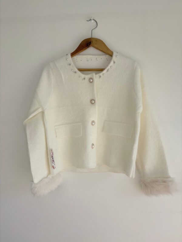 saco lana con apliques