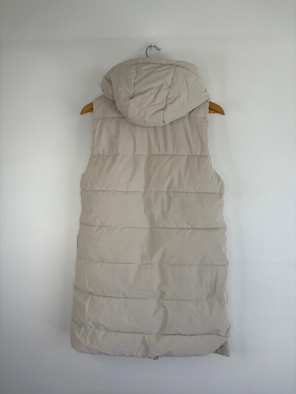 WhatsApp Image 2026-03-10 at 15.55.31 9 Chaleco largo