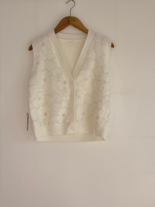 Chaleco flores tul y canutillos