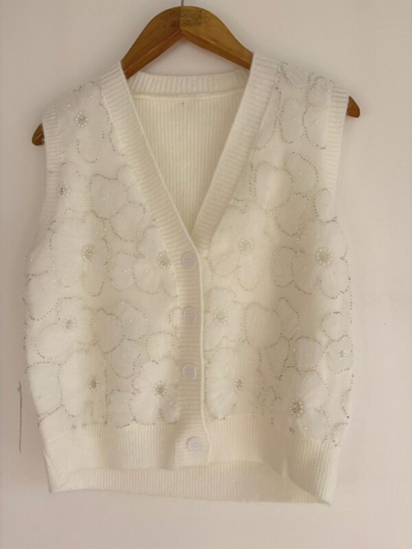 Chaleco flores tul y canutillos