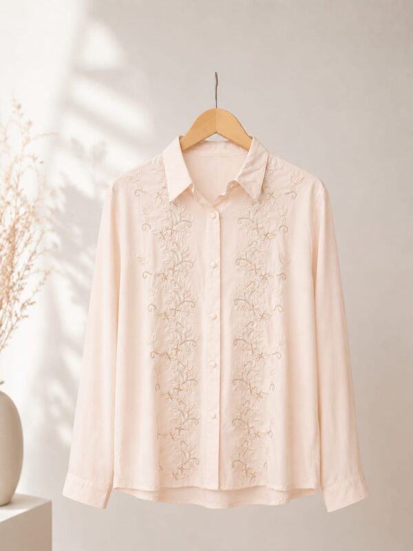 Camisa flores bordadas talles grandes