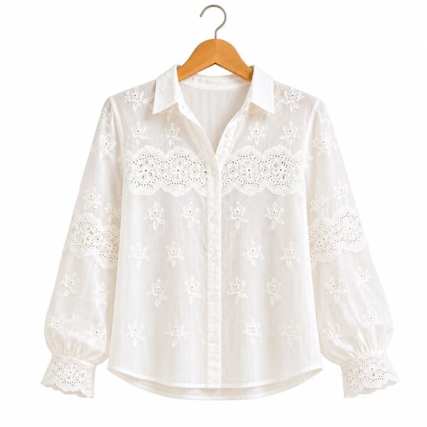 Camisa flores bordadas