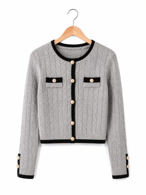 WhatsApp Image 2026-07-17 at 16.23.48 2 sweater botones ribetes