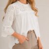 Blusa broderie tableada