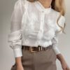 Blusa flores bordadas volados