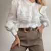 Blusa flores bordadas volados