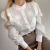 Blusa flores bordadas volados