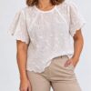 Blusa aplique flores
