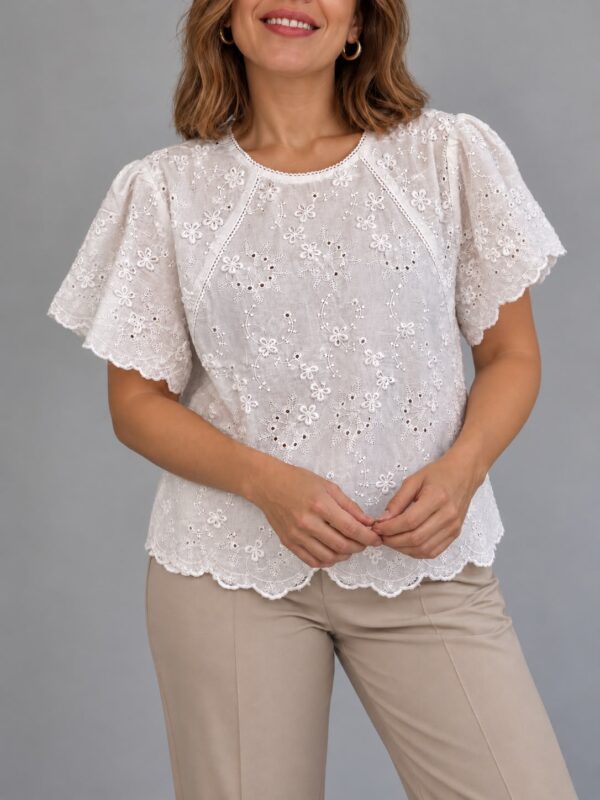 Blusa aplique flores